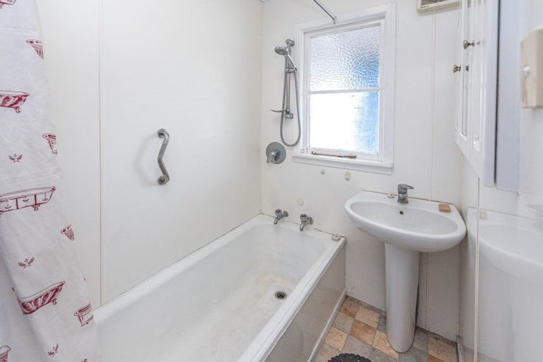 Photo of property in 13 Kiwi Street, Whanganui East, Whanganui, 4500