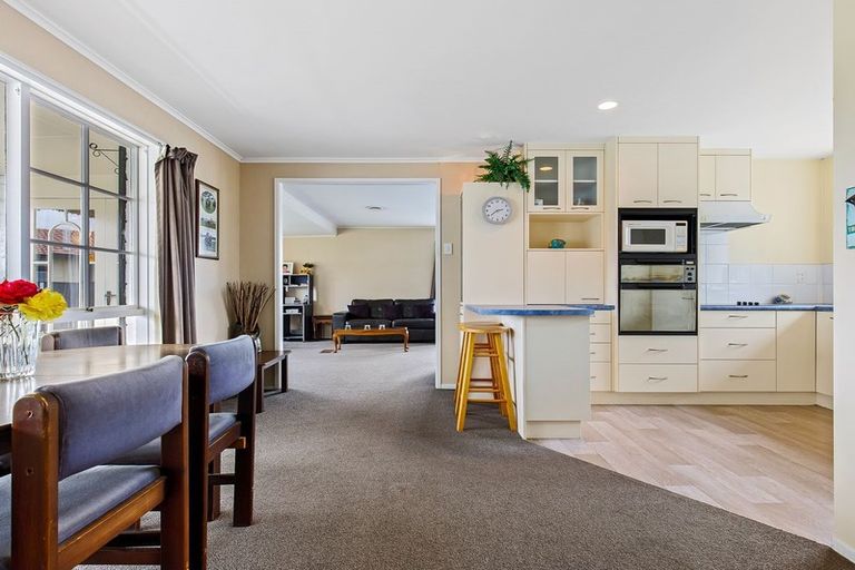 Photo of property in 19b Castile Place, Belfast, Christchurch, 8051