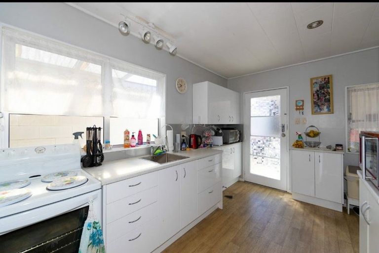 Photo of property in 13 Jellicoe Place, Tamatea, Napier, 4112