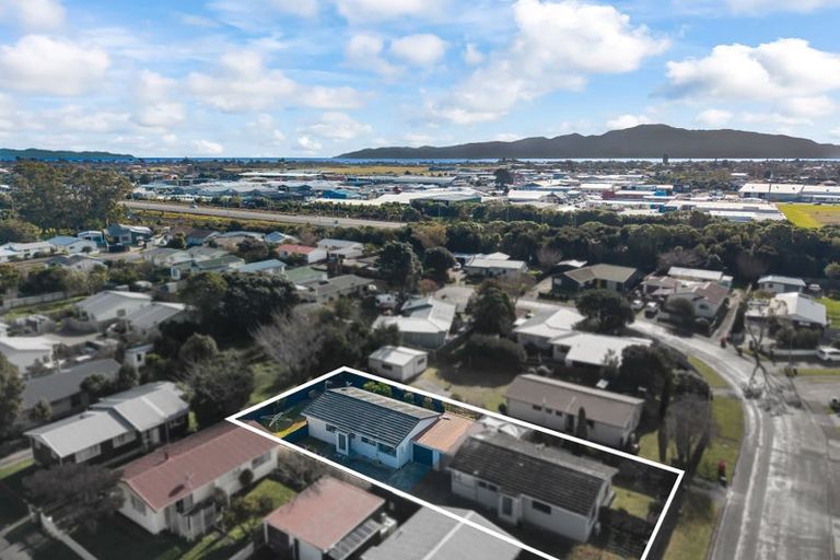 Photo of property in 7b Cypress Grove, Paraparaumu, 5032