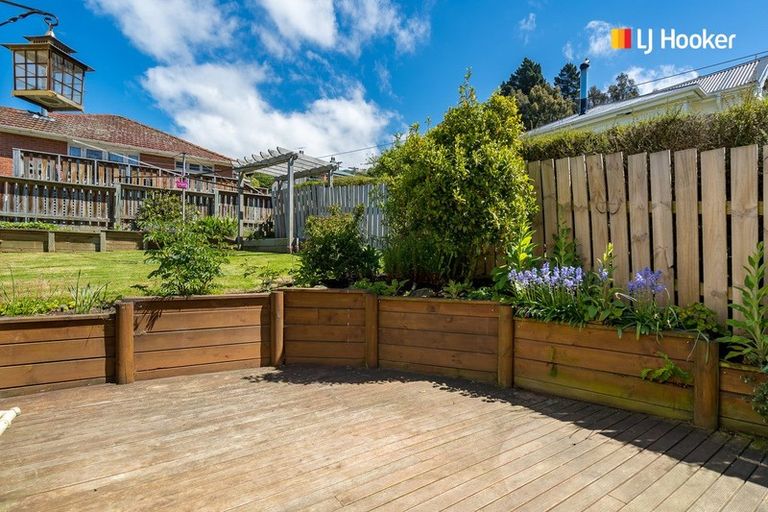 Photo of property in 128 Glen Road, The Glen, Dunedin, 9011