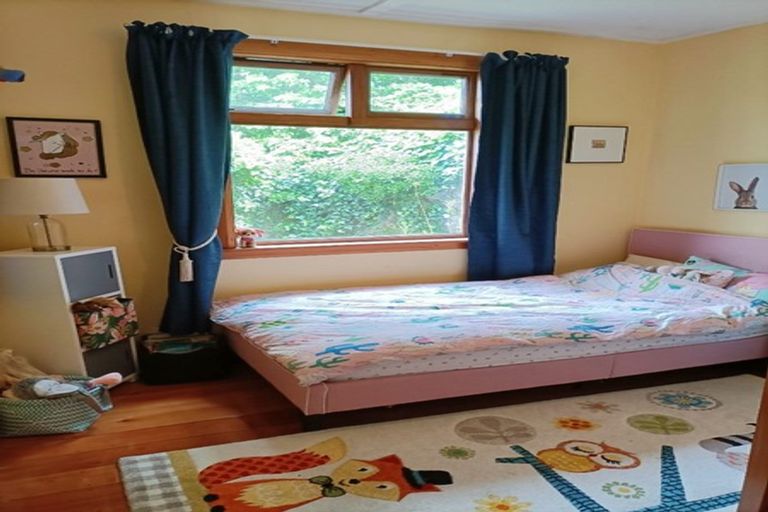 Photo of property in 121 Barnard Street, Wadestown, Wellington, 6012