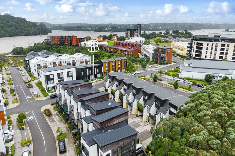 Photo of property in 25 Marine Parade, Hobsonville, Auckland, 0616