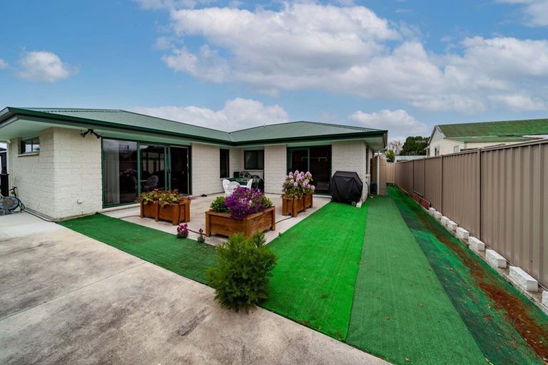 Photo of property in 7 Gregory Grove, Clive, 4102