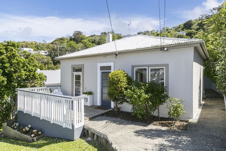 Photo of property in 244 Ohiro Road, Brooklyn, Wellington, 6021