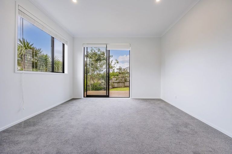 Photo of property in 23a Nellie Drive, Kumeu, 0810