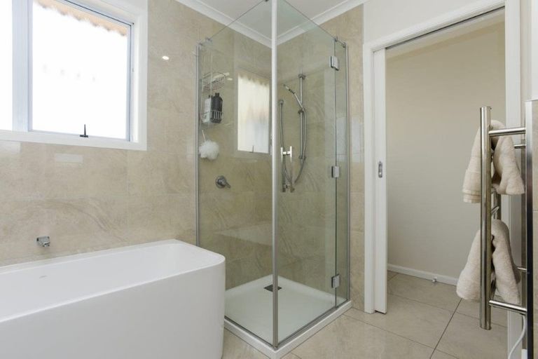 Photo of property in 7 Napier Street, Jervoistown, Napier, 4112