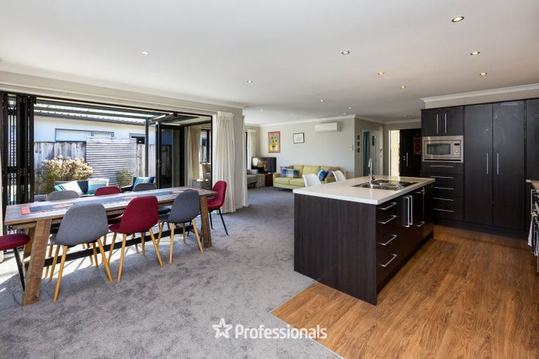 Photo of property in 19 Brentwood Street, Trentham, Upper Hutt, 5018