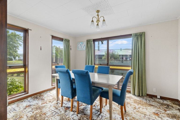 Photo of property in 2 Ashdown Crescent, Feilding, 4702