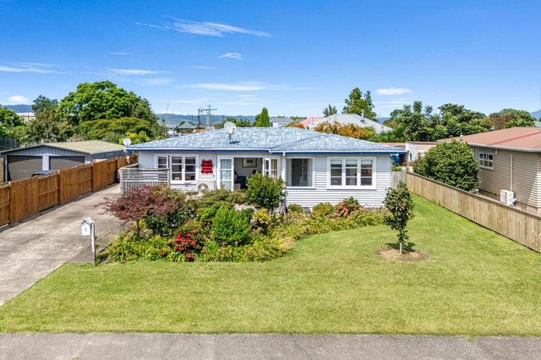 Photo of property in 6 Totara Street, Edgecumbe, 3120