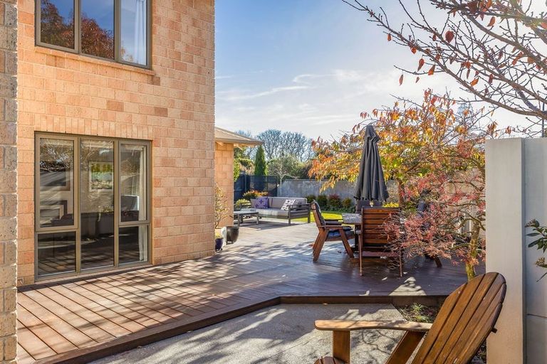 Photo of property in 2 Richard Seddon Drive, Northwood, Christchurch, 8051