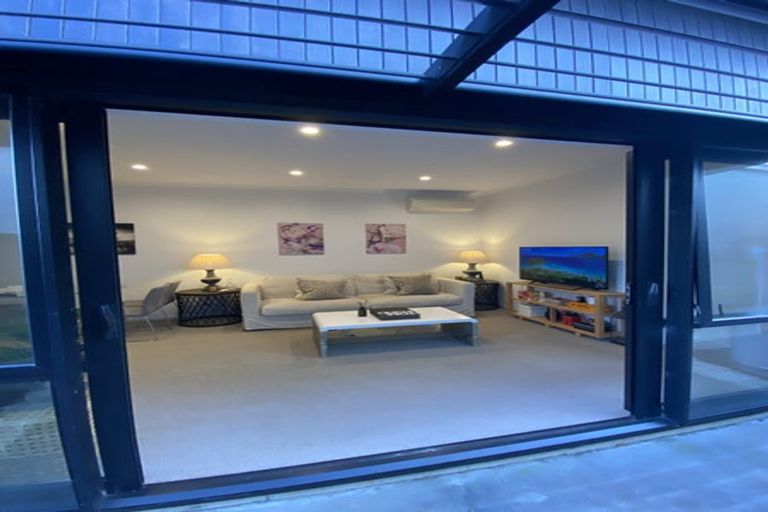 Photo of property in 2 Grey Warbler Road, Hobsonville, Auckland, 0616