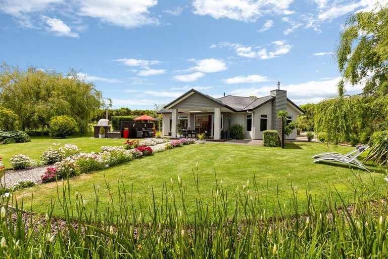 Photo of property in 139 Richmond Road, Brixton, New Plymouth, 4373