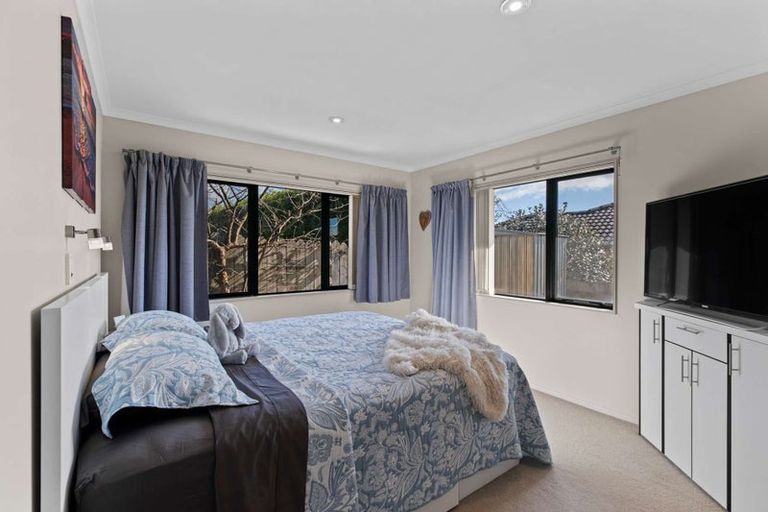 Photo of property in 49g Martyn Street, Waiuku, 2123