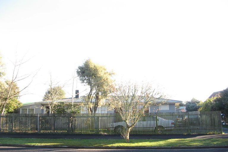 Photo of property in 4 Somme Crescent, Hillcrest, Hamilton, 3216