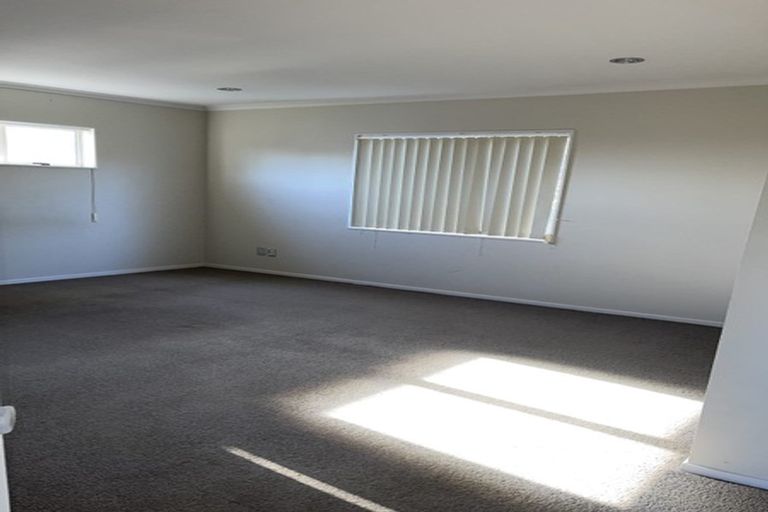 Photo of property in 44 Amaretto Avenue, Flat Bush, Auckland, 2019