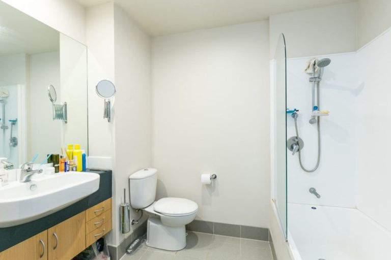 Photo of property in Kate Sheppard Apartments, 4f/42 Molesworth Street, Thorndon, Wellington, 6011