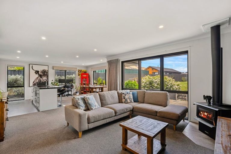 Photo of property in Lakefield Estate, 80 Kent Street, Kingston, 9793