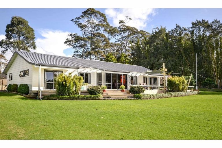 Photo of property in 48 Amuri Road, Kerikeri, 0293