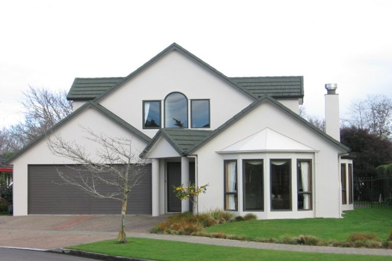 Photo of property in 15 Dougherty Place, Hokowhitu, Palmerston North, 4410