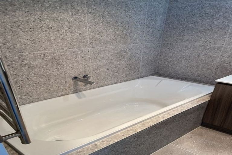 Photo of property in 16 Gecko Road, Hobsonville, Auckland, 0616