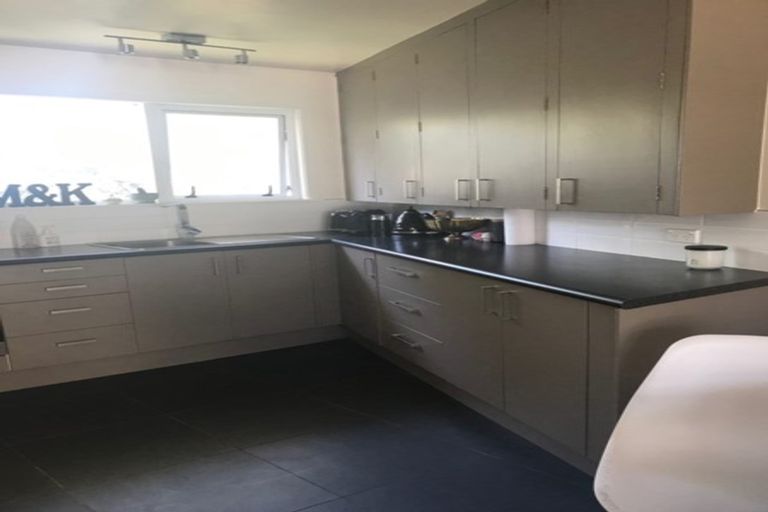 Photo of property in 2/1a Wade Avenue, Onehunga, Auckland, 1061