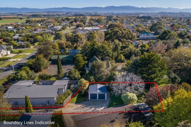 Photo of property in 41a Esther Street, Martinborough, 5711