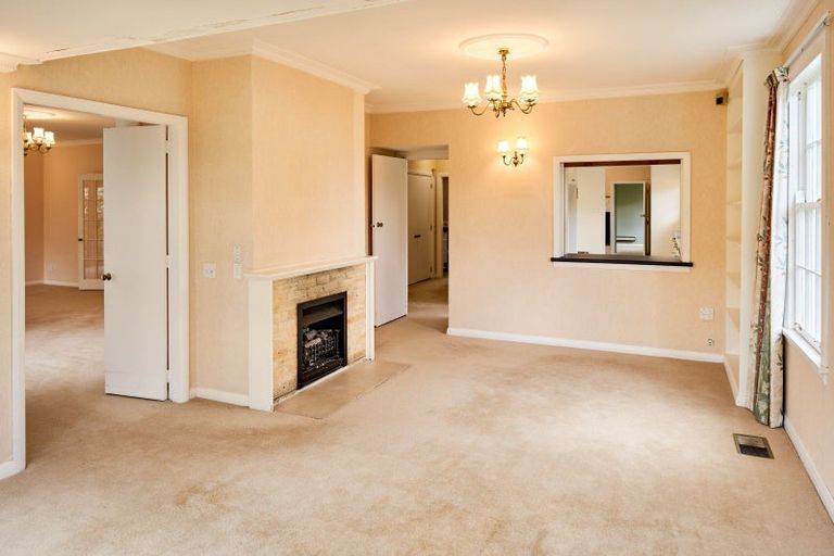 Photo of property in 3 Cheviot Road, Lowry Bay, Lower Hutt, 5013