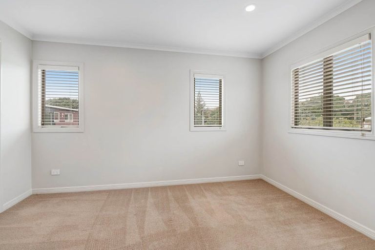 Photo of property in 71 Laurence Street, Manly, Whangaparaoa, 0930