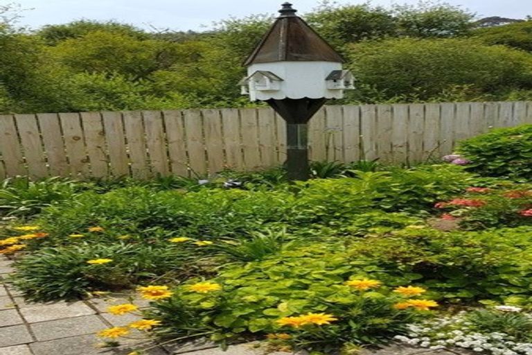 Photo of property in 90 Esmeralda Street, Welcome Bay, Tauranga, 3112