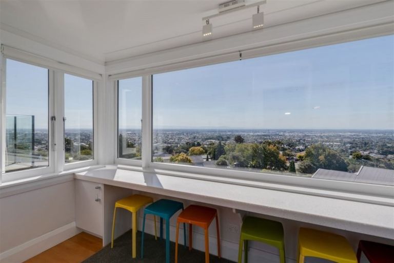 Photo of property in 4 Kidson Terrace, Cashmere, Christchurch, 8022