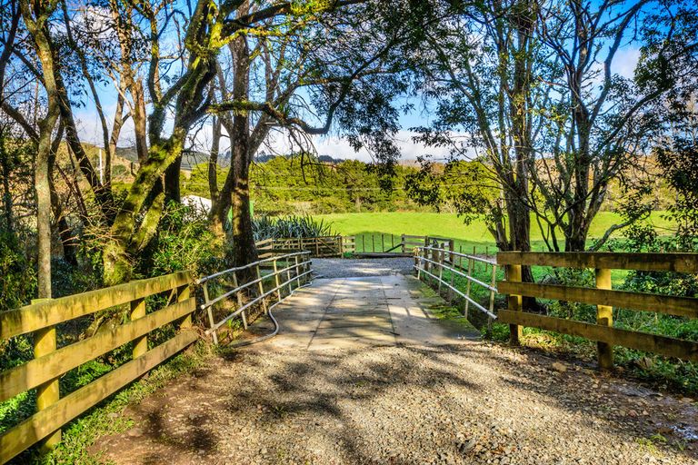 Photo of property in 1149c Whangaripo Valley Road, Whangaripo, Wellsford, 0972