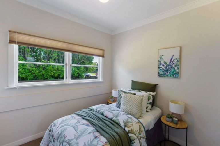 Photo of property in 41a Tiromoana Road, Raumati South, Paraparaumu, 5032