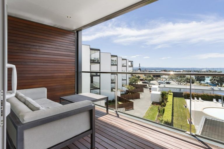 Photo of property in 402c/14 West Quay, Ahuriri, Napier, 4110