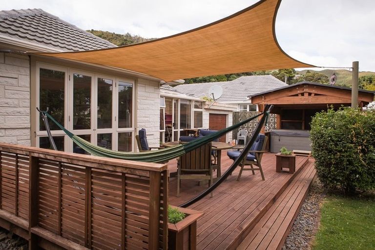 Photo of property in 14 Parnell Street, Fairfield, Lower Hutt, 5011