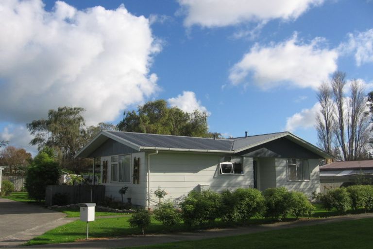 Photo of property in 3 Hobbs Place, Westbrook, Palmerston North, 4412