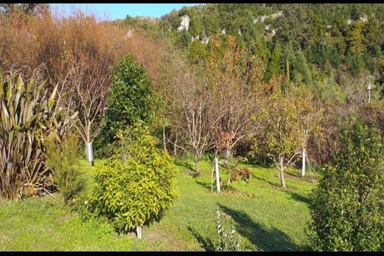 Photo of property in 69 Matenga Road, Ligar Bay, Takaka, 7183