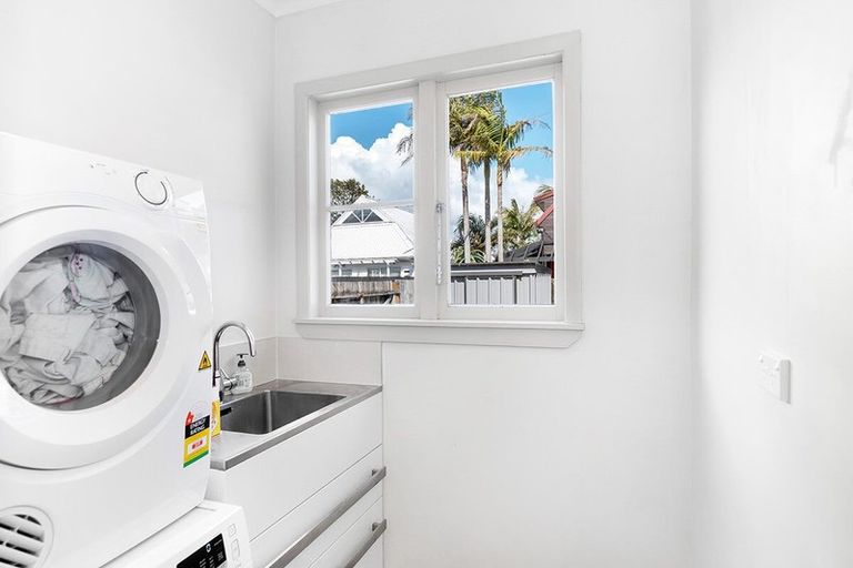 Photo of property in 40a Formby Avenue, Point Chevalier, Auckland, 1022