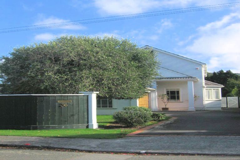 Photo of property in 36 Hathaway Avenue, Boulcott, Lower Hutt, 5010