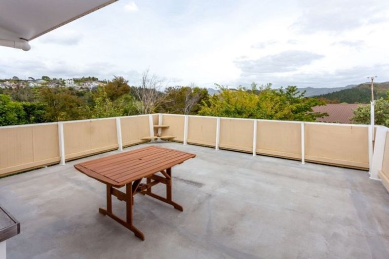 Photo of property in 106 Chevron Crescent, Whangamata, 3620