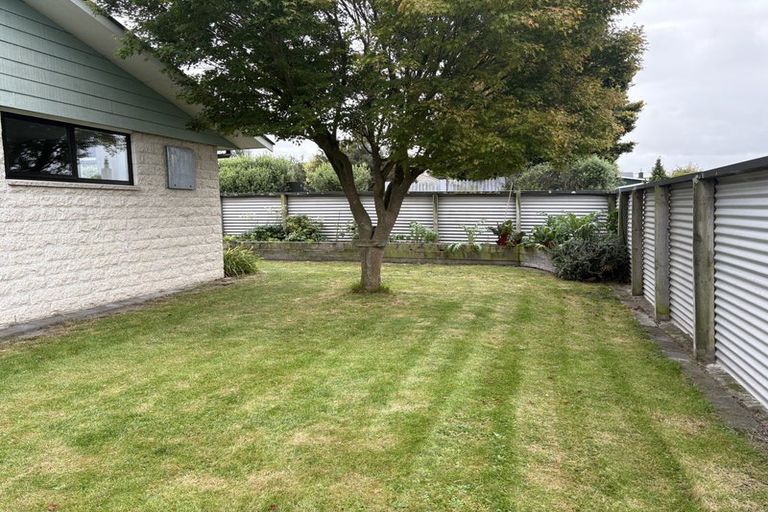 Photo of property in 73 Kowhai Avenue, Rangiora, 7400