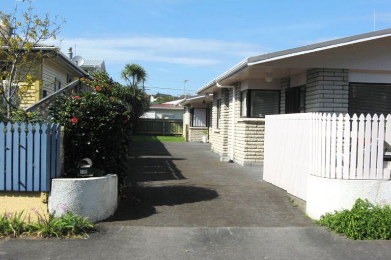 Photo of property in 13a Bulkeley Terrace, New Plymouth, 4310