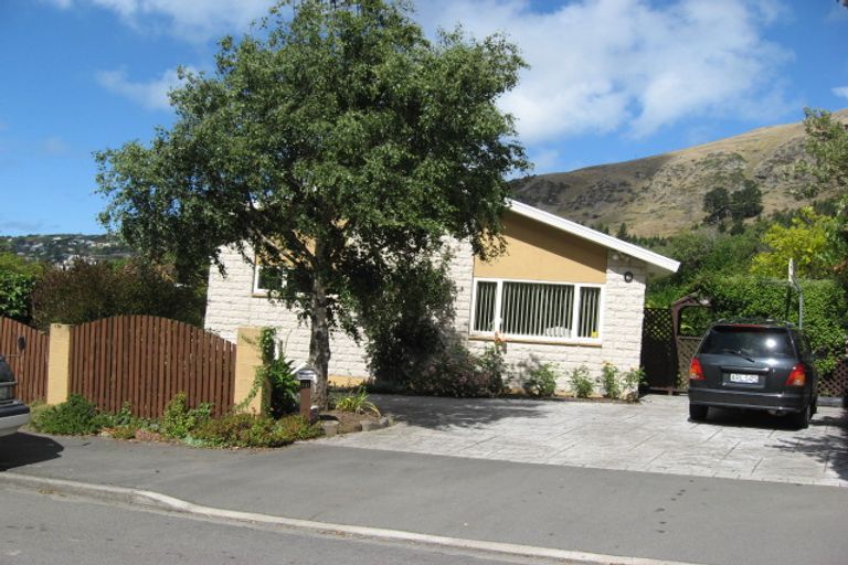 Photo of property in 10 Finnsarby Place, Sumner, Christchurch, 8081
