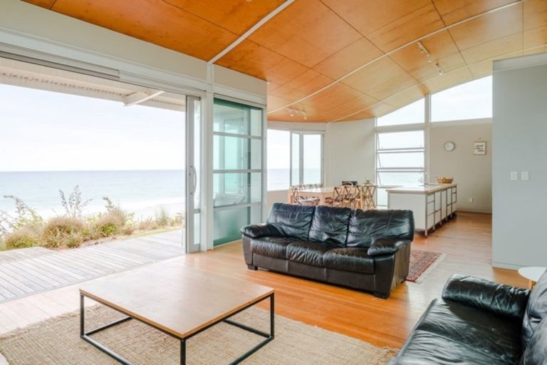 Photo of property in 18 Pare Street, Wainui, Gisborne, 4010