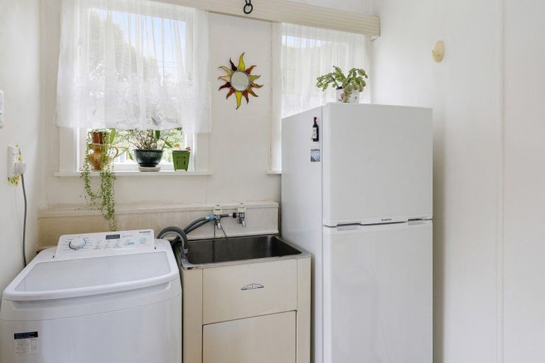 Photo of property in 13 Bush Street, Naenae, Lower Hutt, 5011