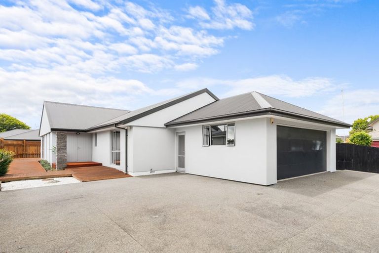 Photo of property in 6 Westburn Terrace, Burnside, Christchurch, 8041