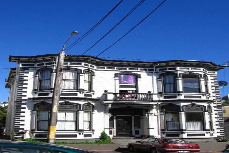 Photo of property in 244 The Terrace, Wellington Central, Wellington, 6011