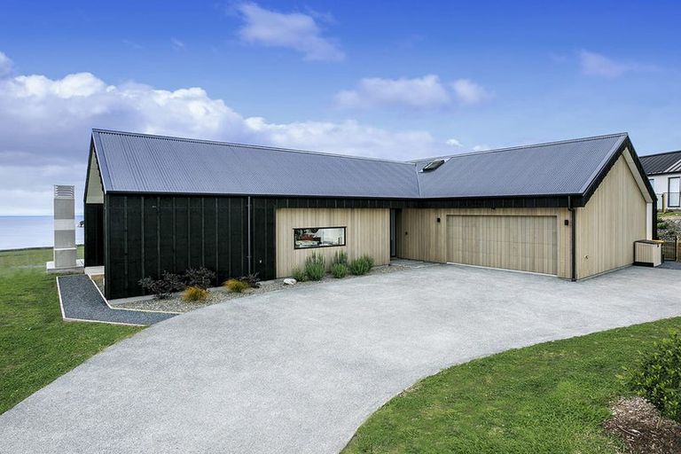 Photo of property in 25 Hurihuri Road, Okura Bush, Silverdale, 0794