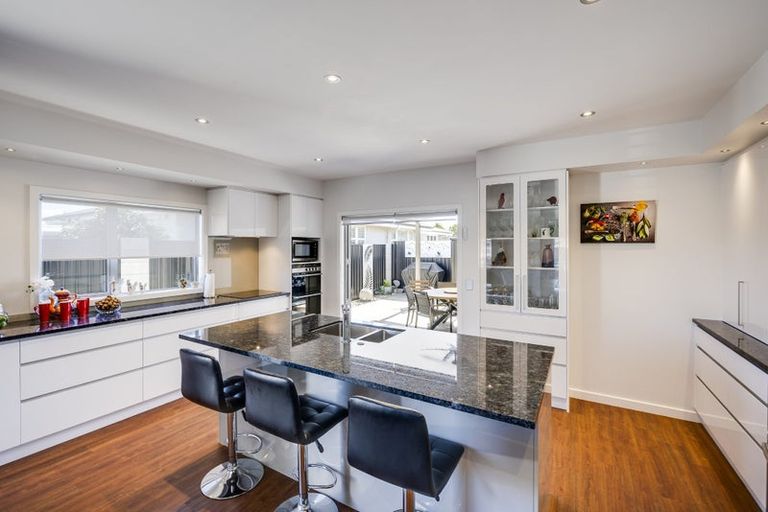 Photo of property in 11a Avenue Road, Greenmeadows, Napier, 4112