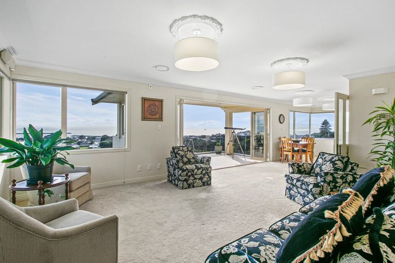 Photo of property in 448 Devon Street West, Lynmouth, New Plymouth, 4310